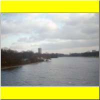 009-03_s.jpg