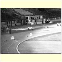 52-44_s.jpg