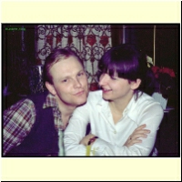 030-12_s.jpg