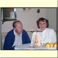 070-02_s.jpg