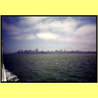 IL014-032_s.jpg