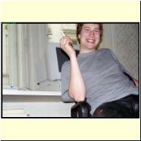 117-06_s.jpg