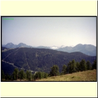 103-09_s.jpg